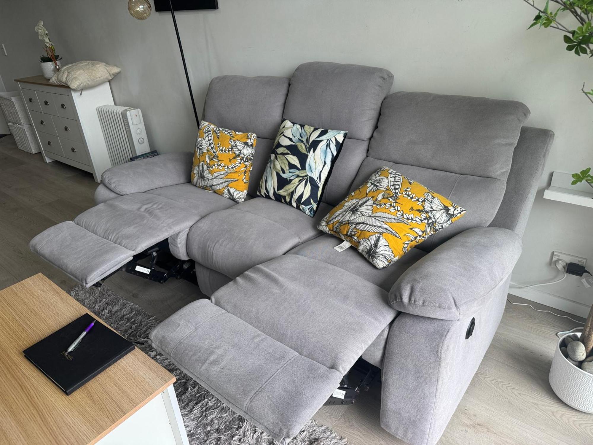 Immaculate 3 Bd 2 Bth Apartment -Free Carpark & Pool Окленд Экстерьер фото