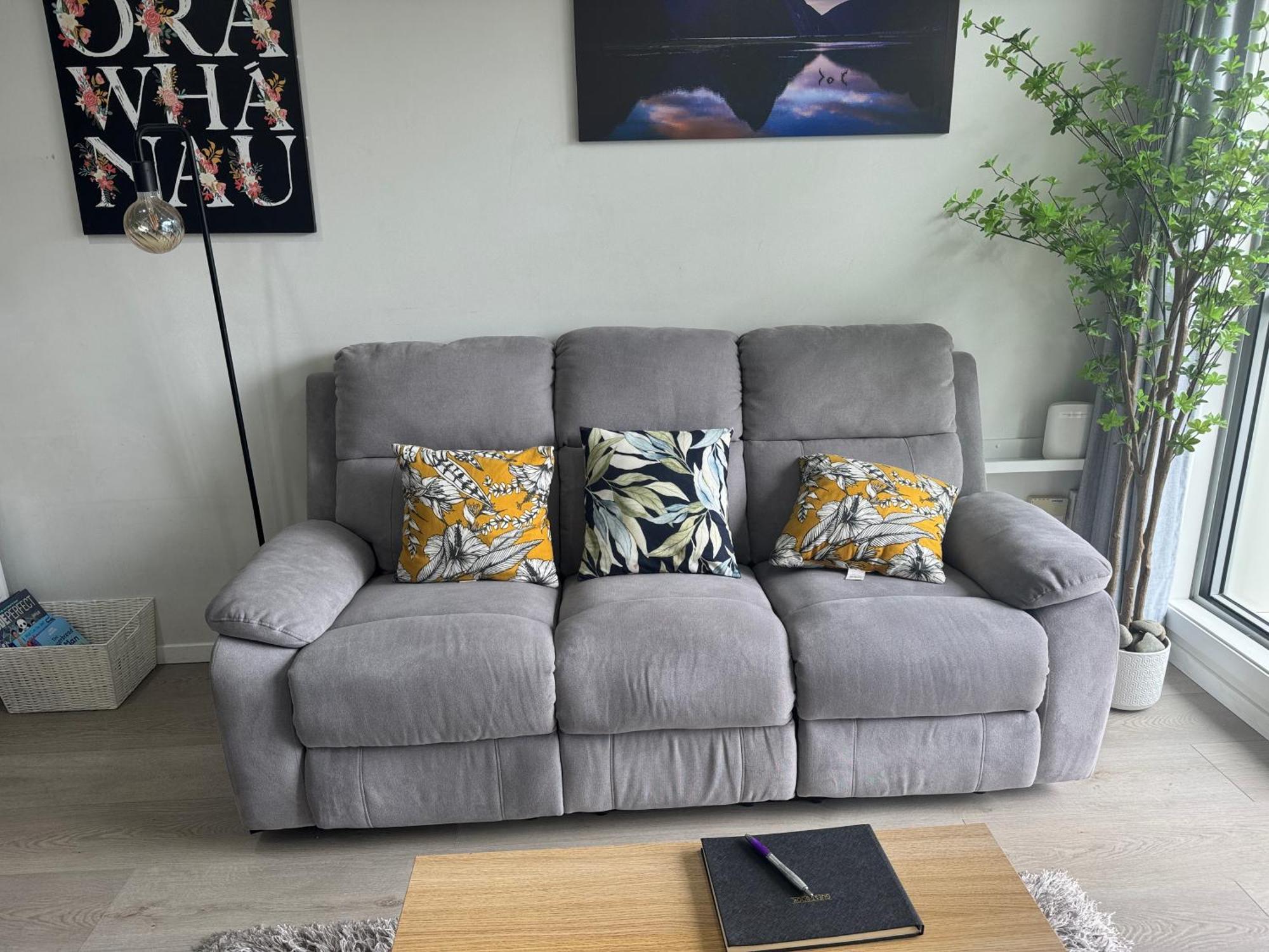 Immaculate 3 Bd 2 Bth Apartment -Free Carpark & Pool Окленд Экстерьер фото